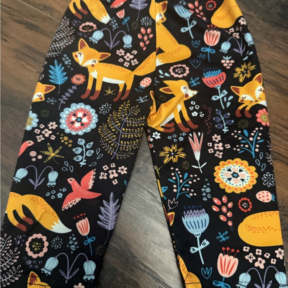 Colorful Fox and Floral Pattern Leggings